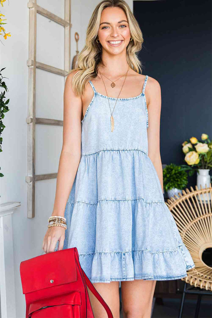 Stilla | Strop Tiered Denim Kjole