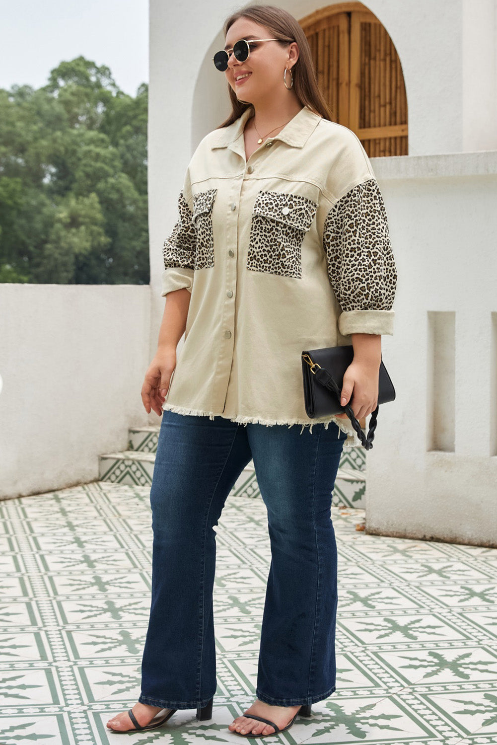 Stilla | Størrelse Leopard Button up Raw Hem Denim Jakke