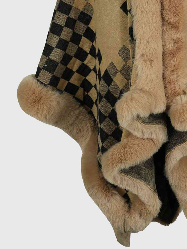 Stilla | Faux Fur Trim Poncho