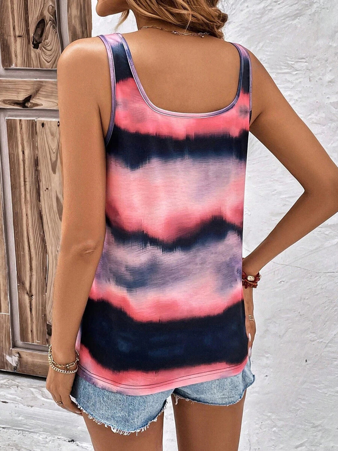 Stilla | Dye Scoop Neck Wide Strap Tank