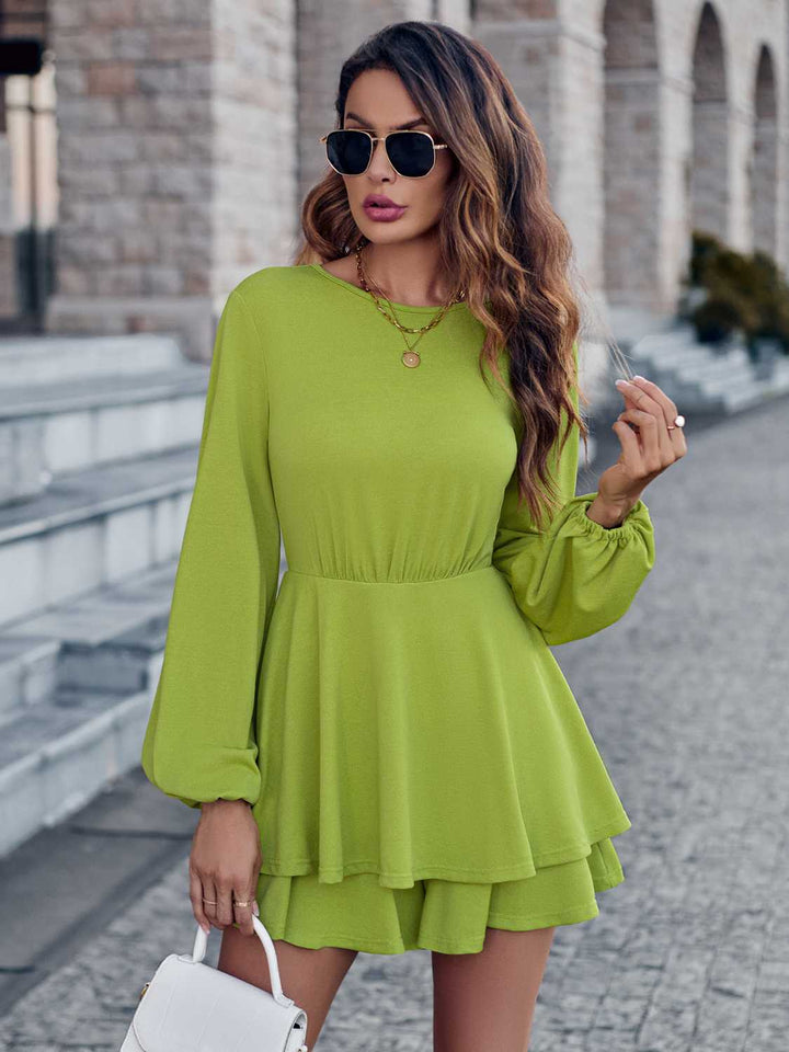 Stilla | Neck Lagdelt Mini Kjole