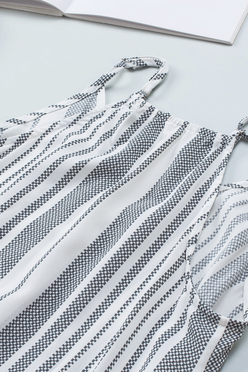 Stilla | Surplice Spaghetti Strap Cami