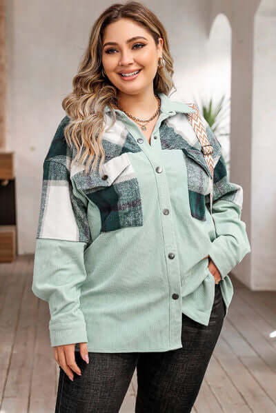 Stilla | Plus Size Karos Shacket Jakke til Damer