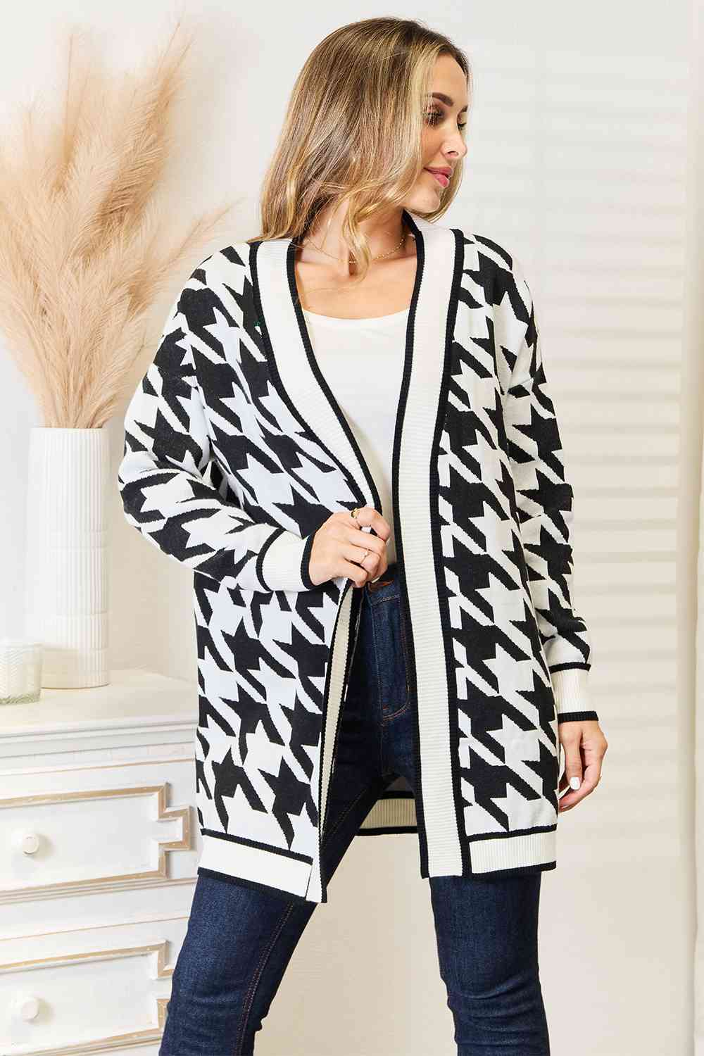 Stilla | Højre Houndstooth Åben Front Langline Cardigan