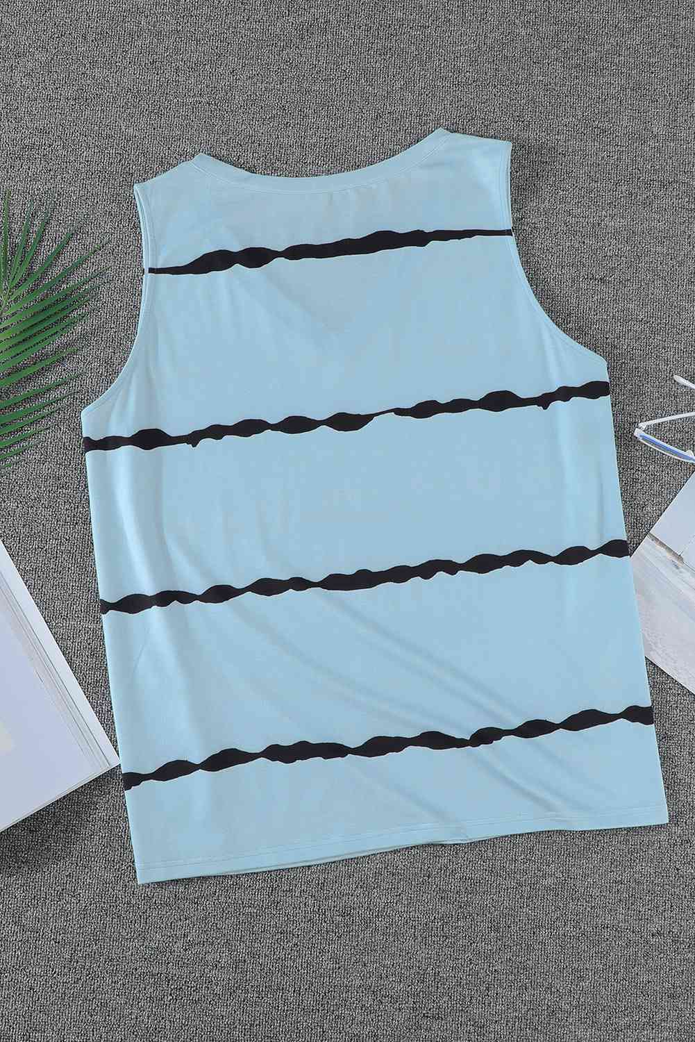 Stilla | Plus Size Printed V-hals Tank