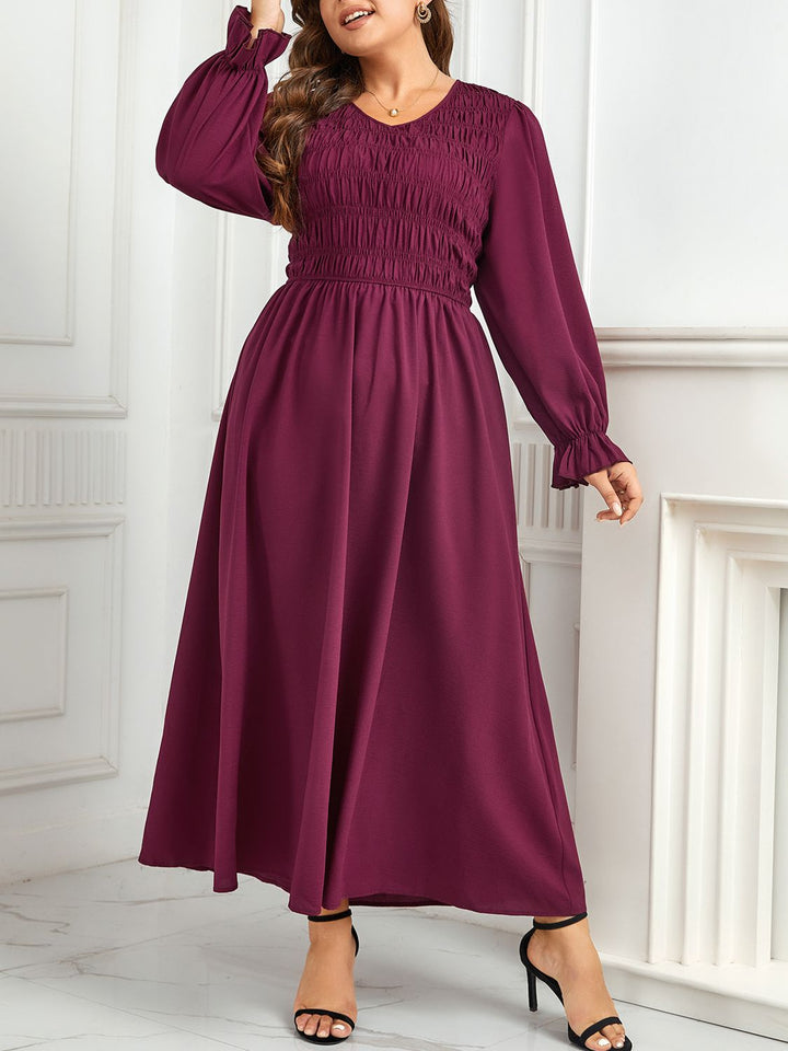 Stilla | Størrelse Flounce Ærme Smocked Maxi Kjole