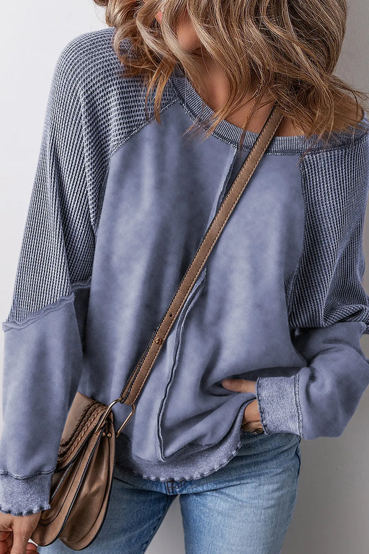 Stilla | Sweatshirt med lange ærmer og synlige sømme