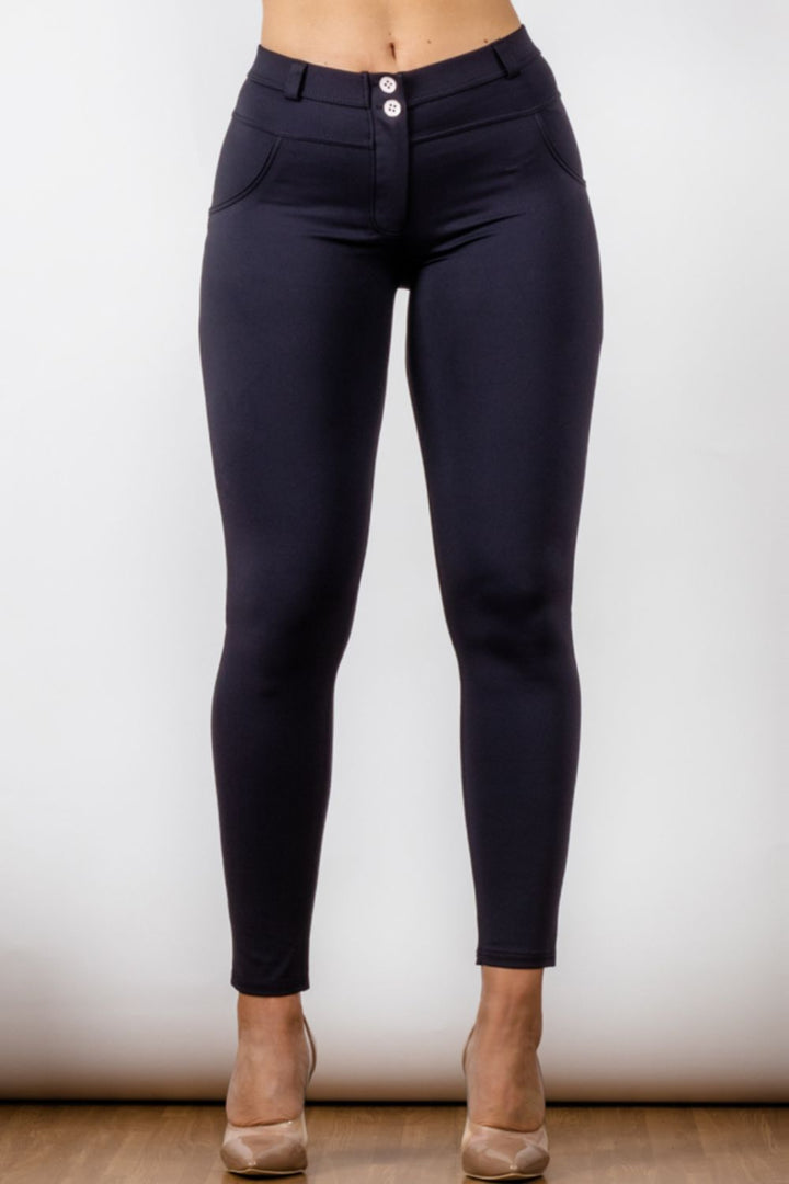 Stilla | Knaplåste Slim Långa Jeans
