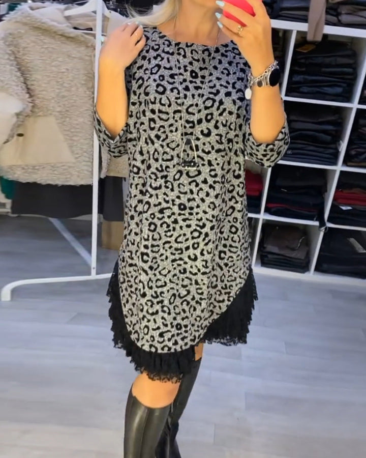 Stilla | stilfuld kjole med leopardmønster