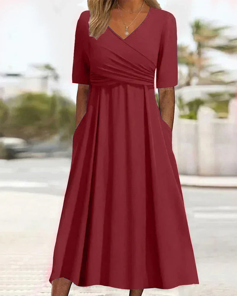 Stilla | Fashionabel Crossover Kjole