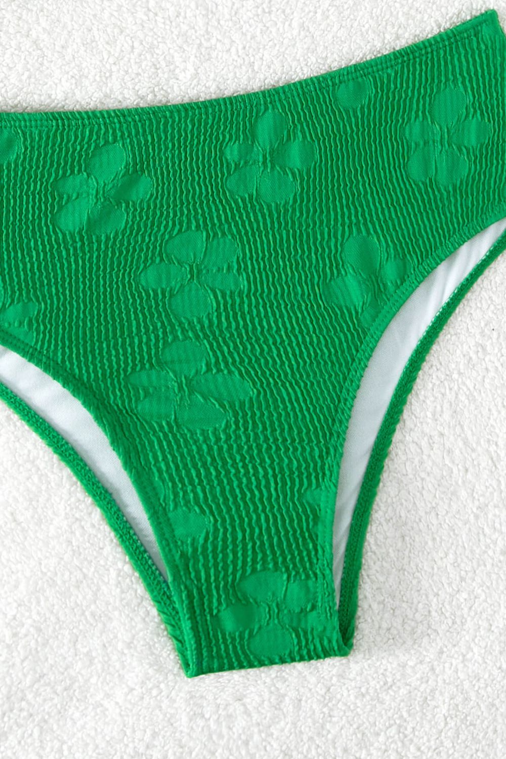 Stilla | Twisted Detail Bikini Set