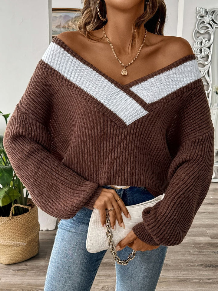 Stilla | Pullover med kontrastfarve, lange ærmer og faldende skuldre