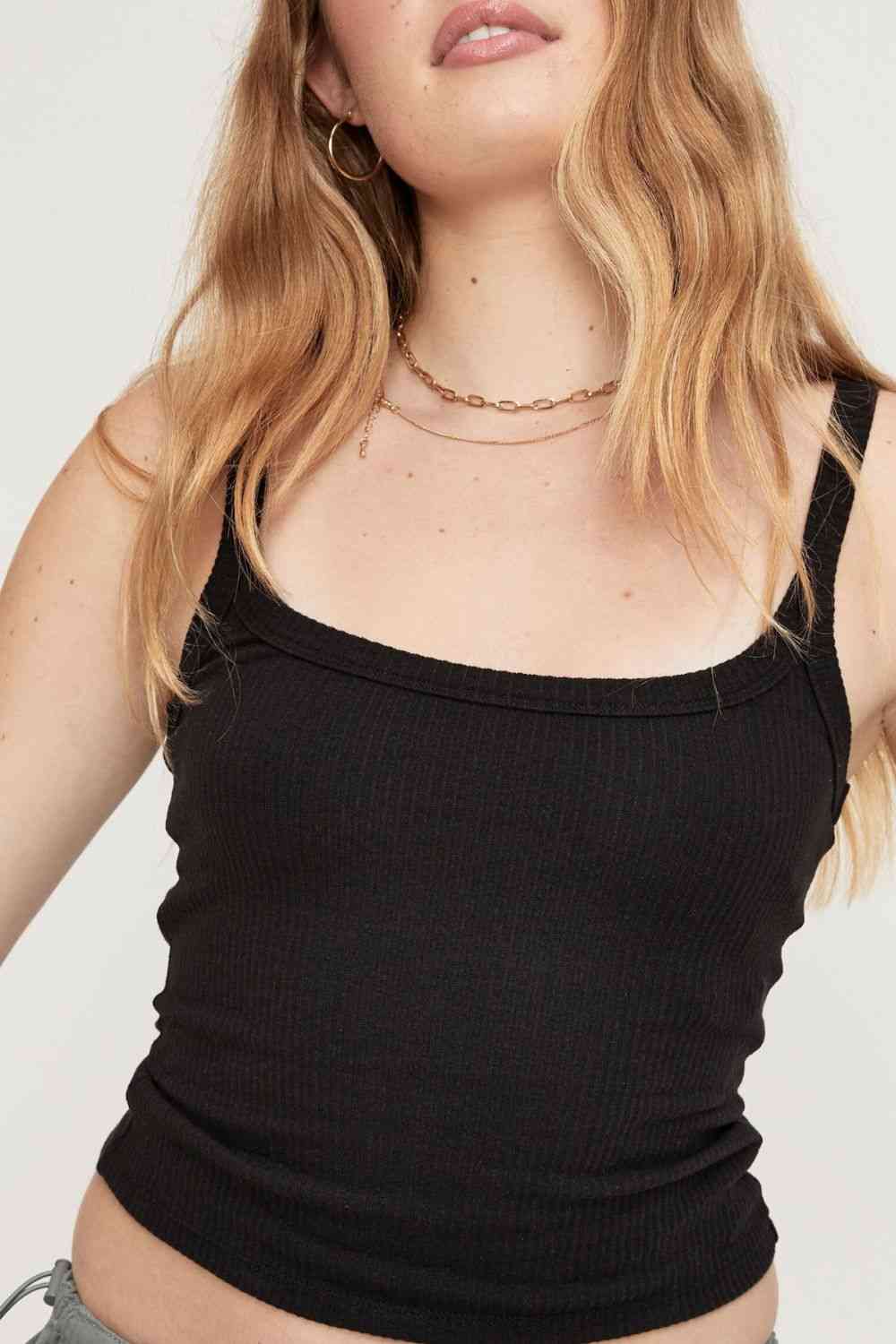 Stilla | Dine Drømme Ribbet Cropped Cami