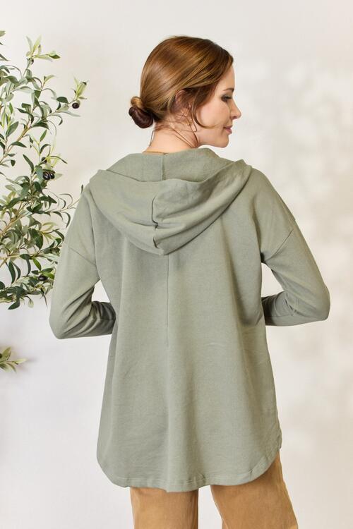 Stilla | Code Full Size Halv Knap Hoodie