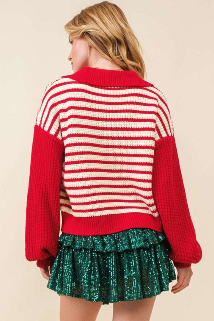 Stilla | Stribet sweater med lange ærmer og Johnny krave