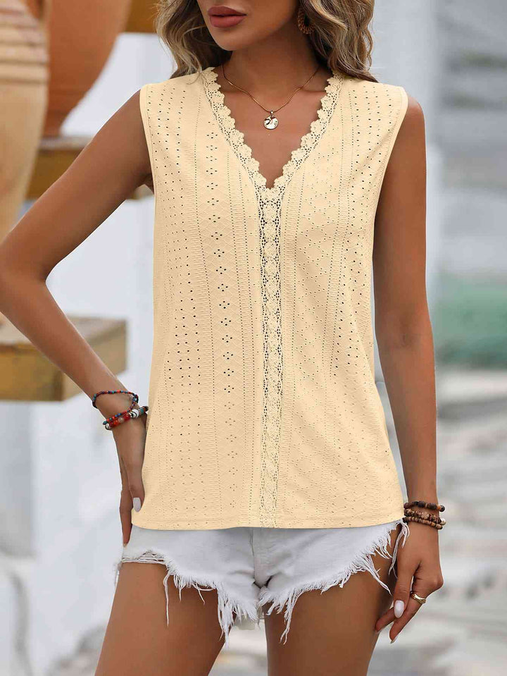 Stilla | Spliced Lace V-hals Udenærmelig Top