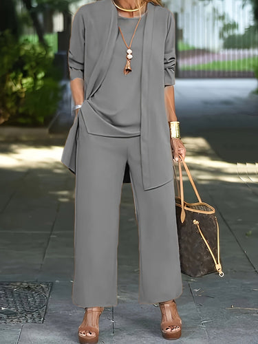 Stilla | Elegant Tre-Delt Ensemble