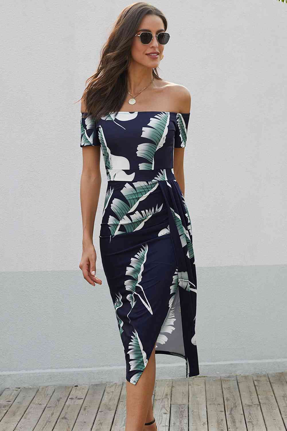Stilla | Off-shoulder Split Kjole