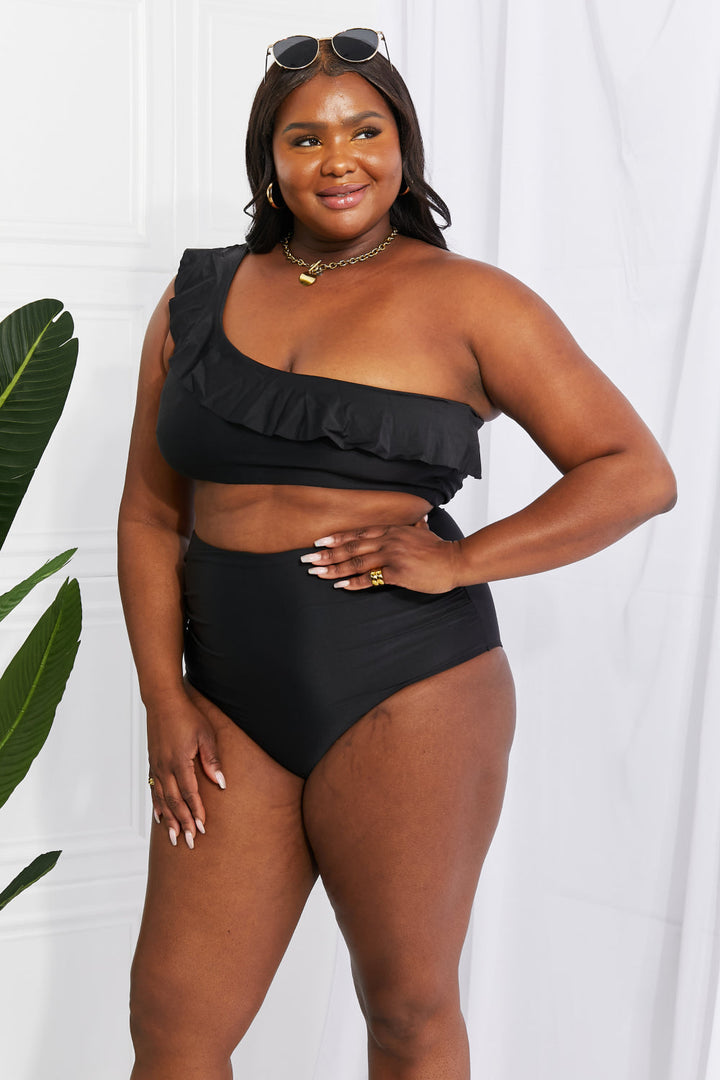 Stilla | West Swim Seaside Romance Ruffle One-shoulder Bikini I Sort
