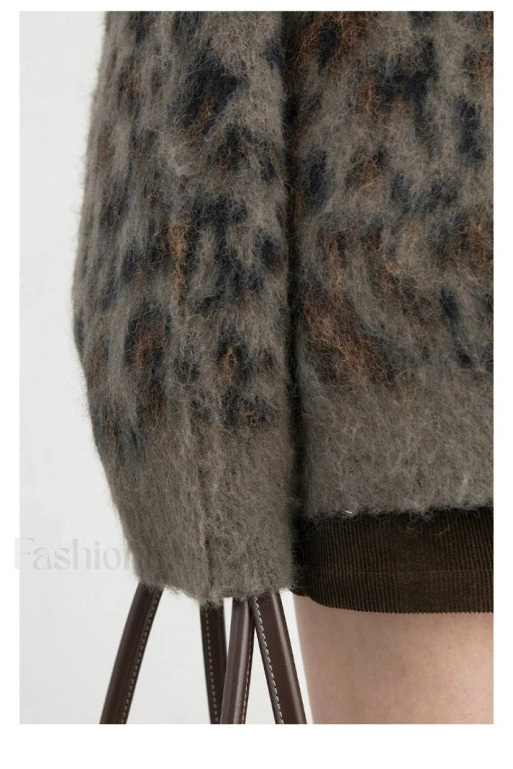 Stilla | Komfortabel Leopardprint Enkeltknap Cardigan