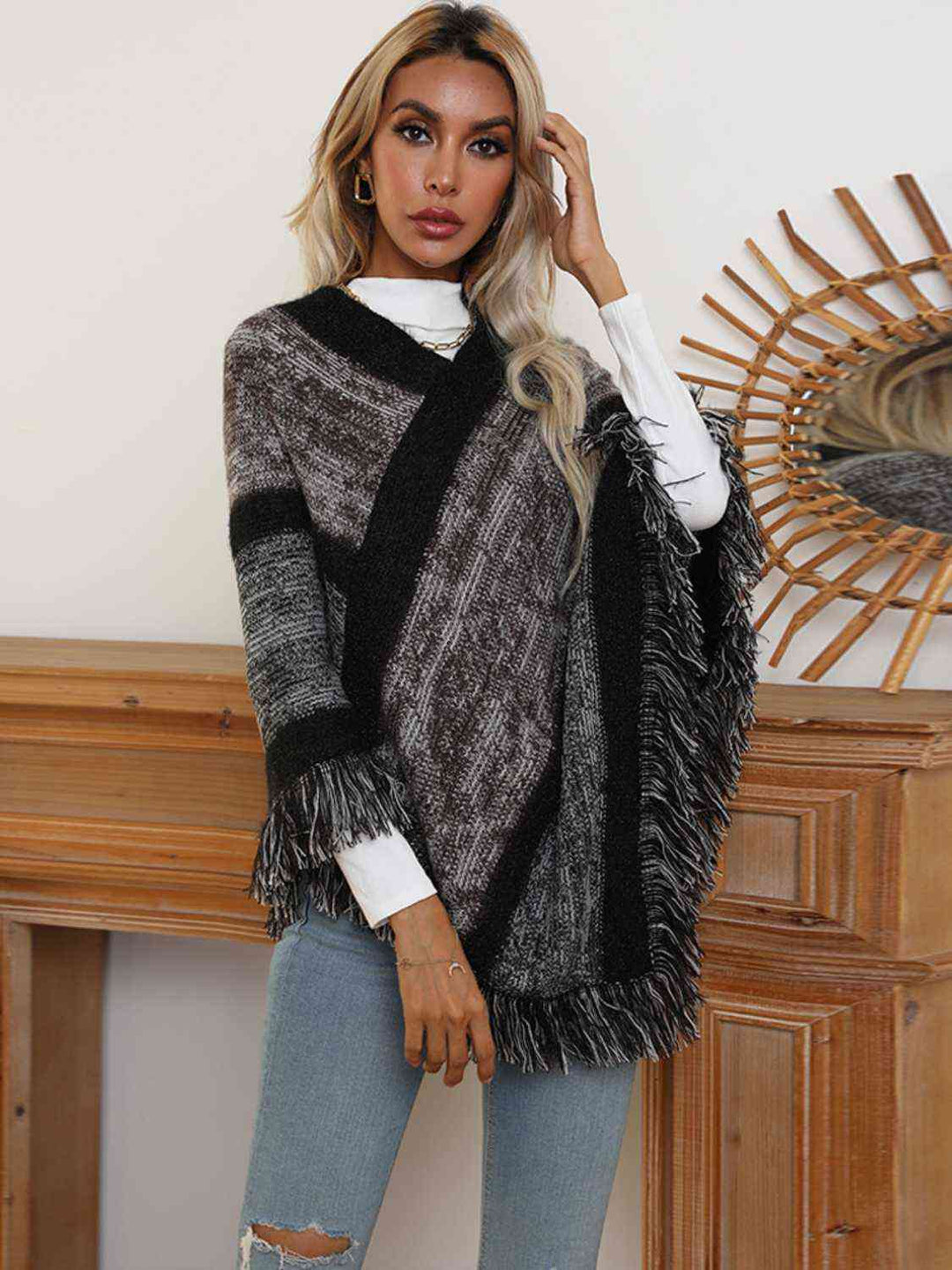 Stilla | Hals Poncho Med Fringer