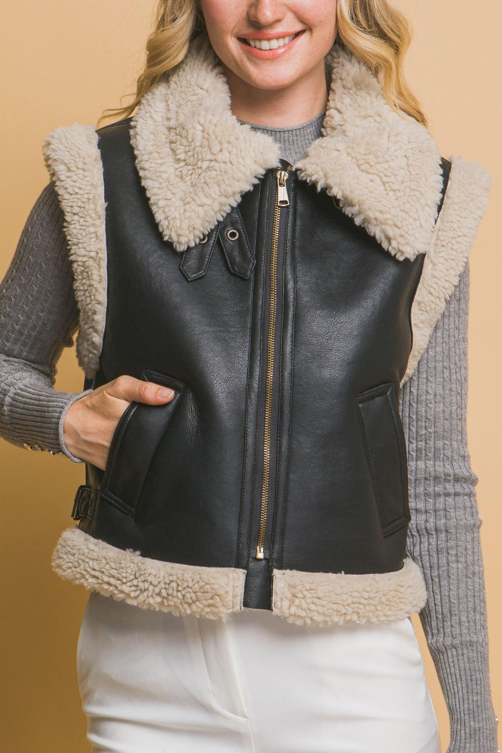 Stilla | Sherpa Vest Love Tree Med Lynlås og Lommer