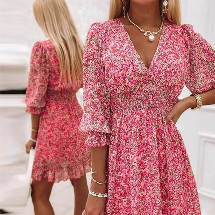 Stilla | Ibiza Komfortabel Kjole med Blomsterprint til Kvinder