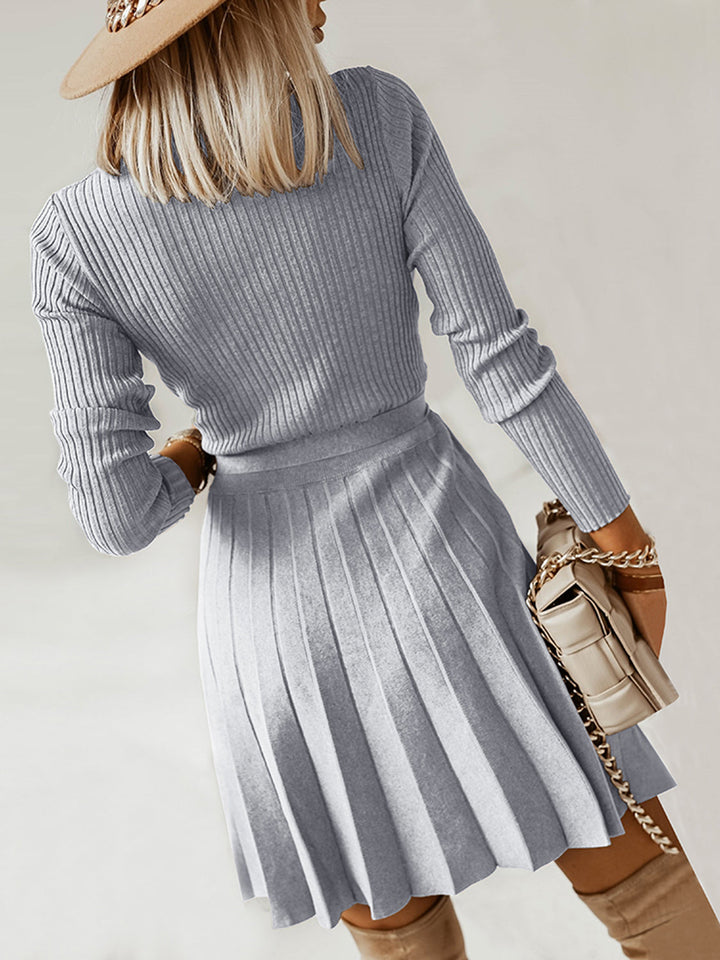 Stilla | Neck Tie Front Plisseret Sweater Kjole