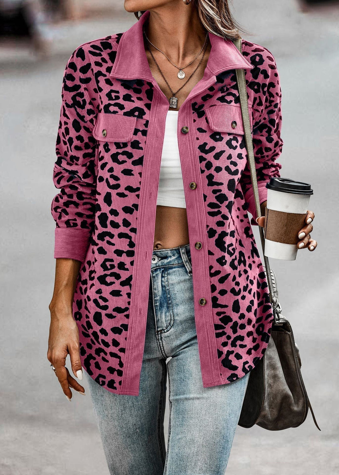 Stilla | Stilfuld Leopardjakke Med Moderne Snit