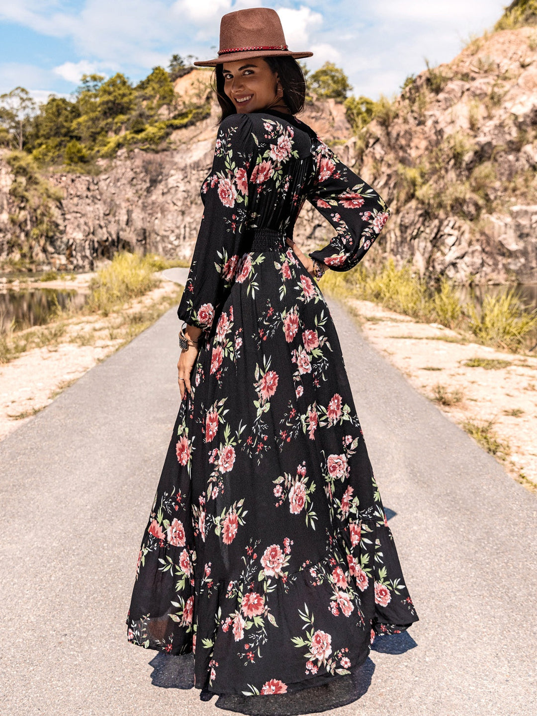 Stilla | V-Hals Split Maxi Kjole