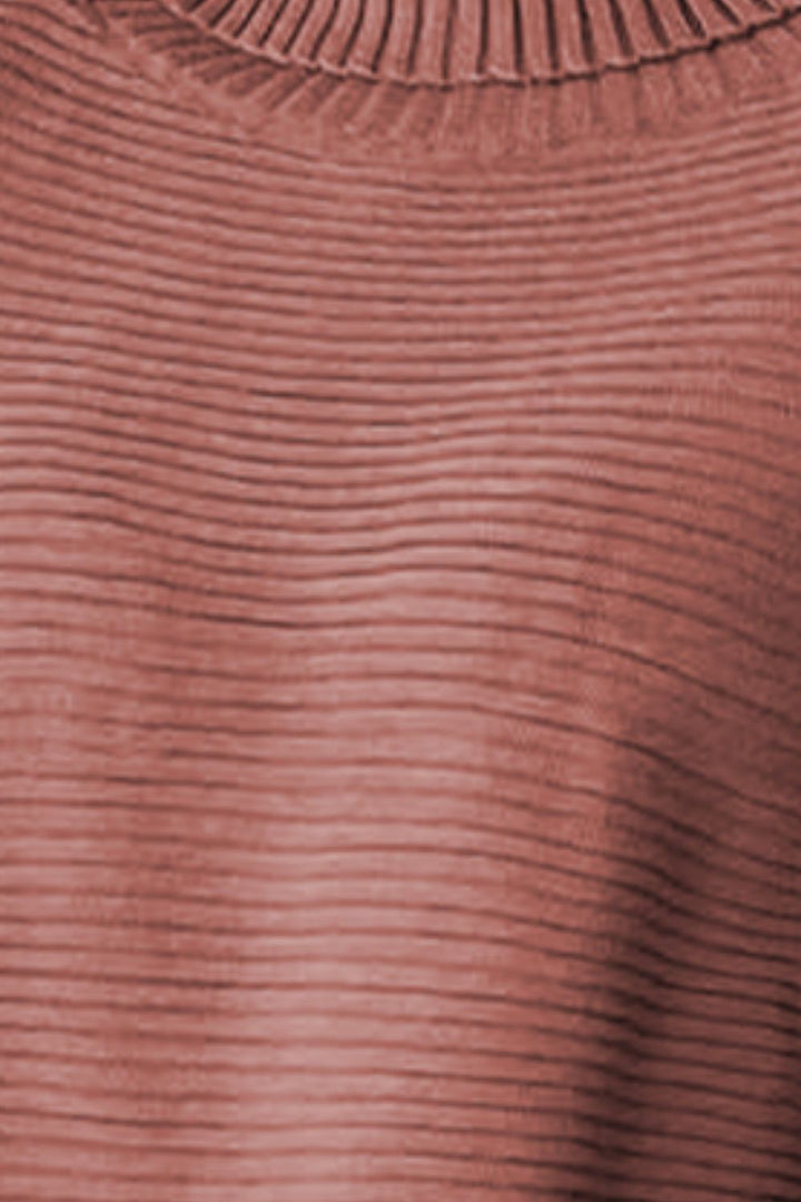 Stilla | Turtleneck Dropped Shoulder Pullover Sweater