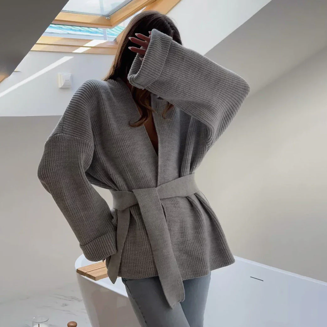 Stilla | Cozy Ribbed Strikket Wrap Cardigan med Bælte