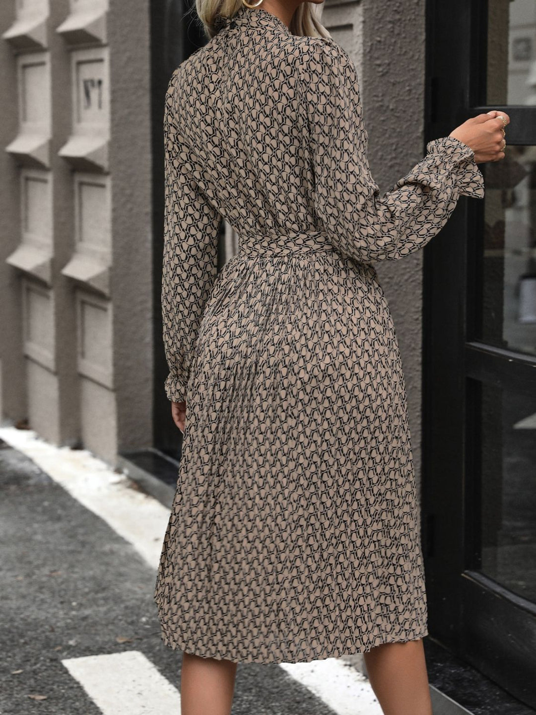 Stilla | Printet Mock Neck Flounce Sleeve Kjole