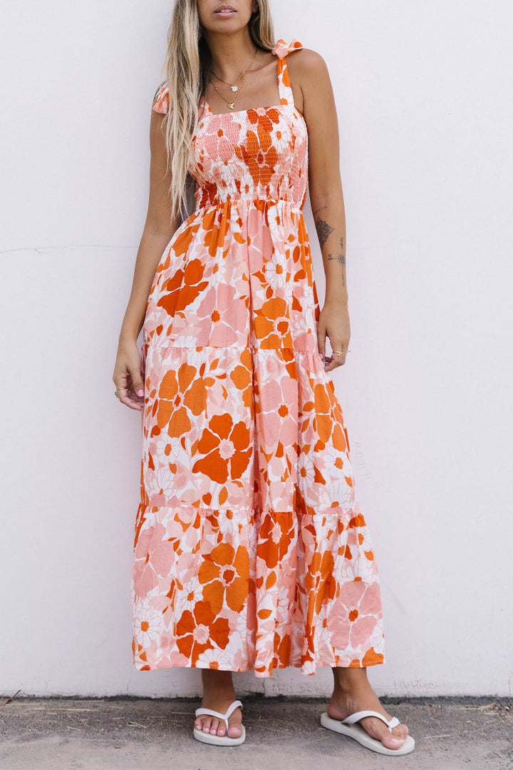 Stilla | Bind-skulder Smocked Maxi Kjole