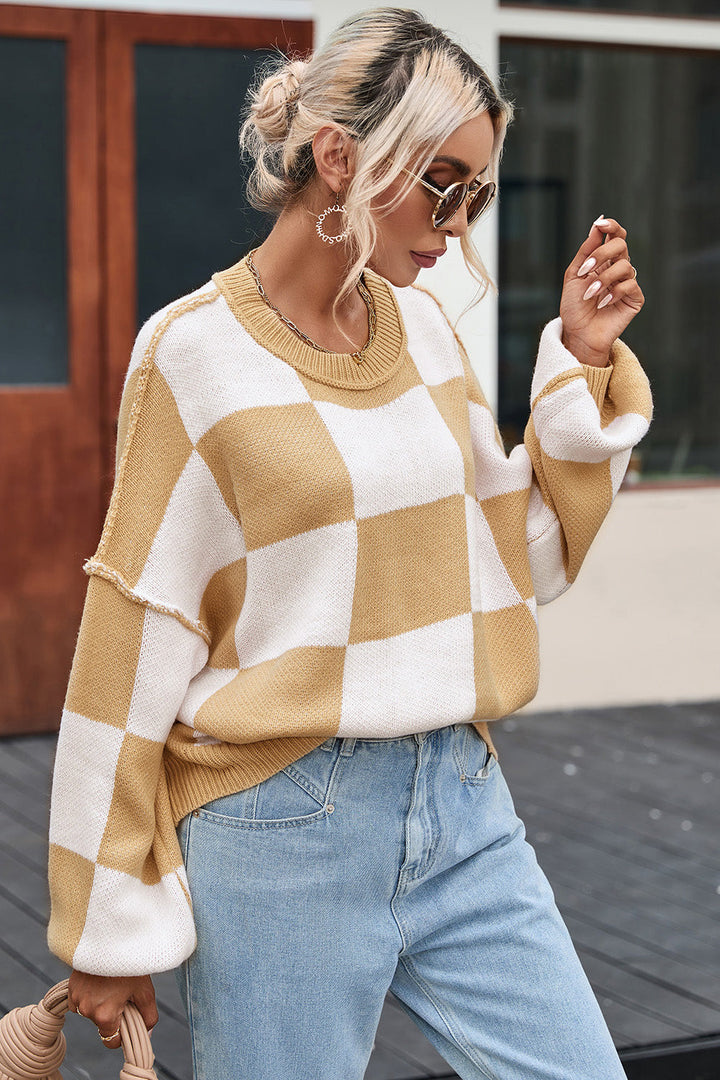 Stilla | Exposed seam droppet skulder sweater