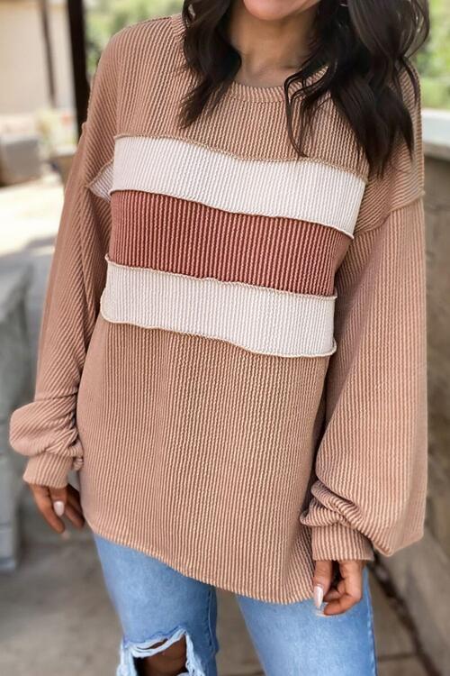 Stilla | Color Block Exposed Seam Rund Hals Bluse
