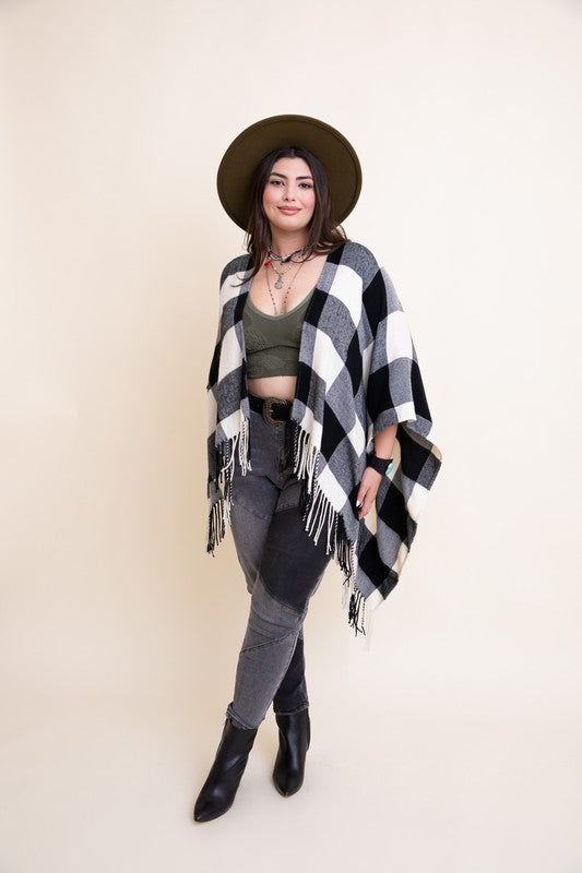 Stilla | Tjek Tassle Poncho