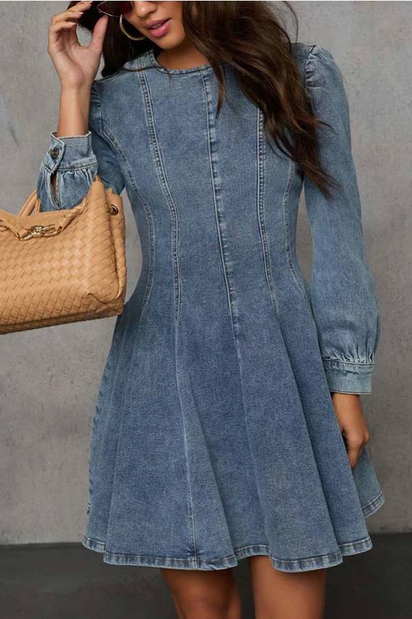 Skovae | Fade Into You Denim Prinsesse Linie Ryg lynlås Flare Stretch Mini Kjole