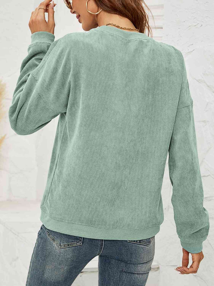 Stilla | Gnome Graphic Drop Shoulder Sweatshirt
