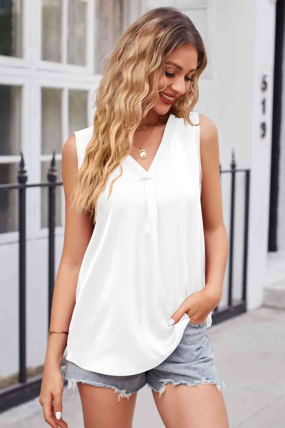 Stilla | V-hals Buet Kant Satin Tank