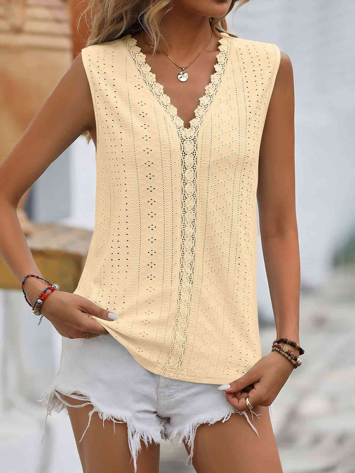 Stilla | Spliced Lace V-hals Udenærmelig Top