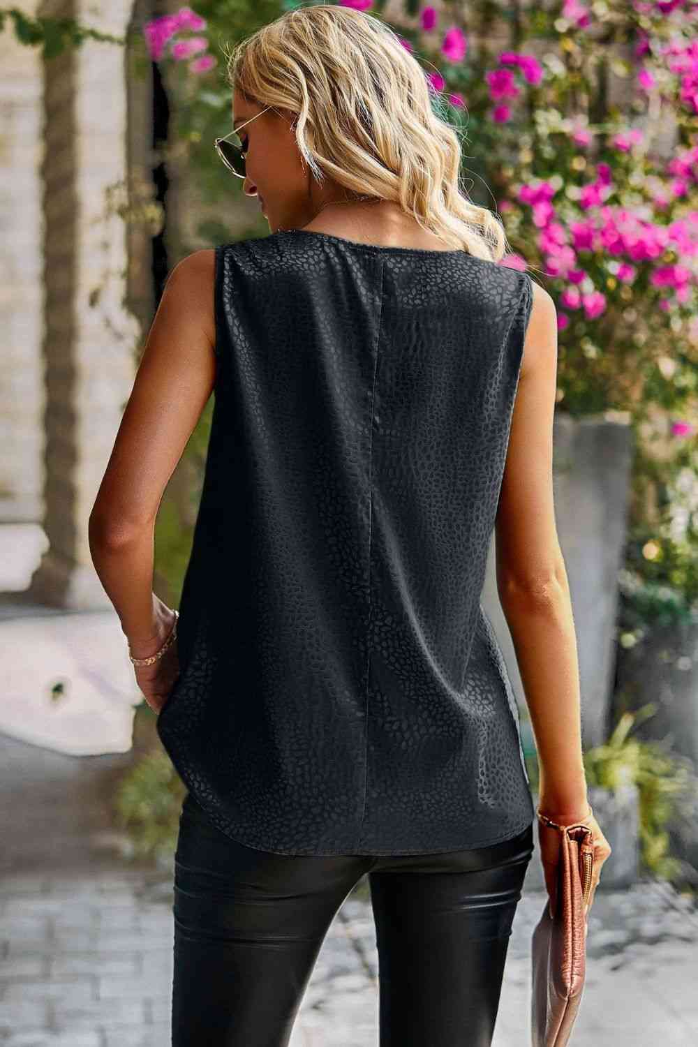 Stilla | Cowl Neck Tank