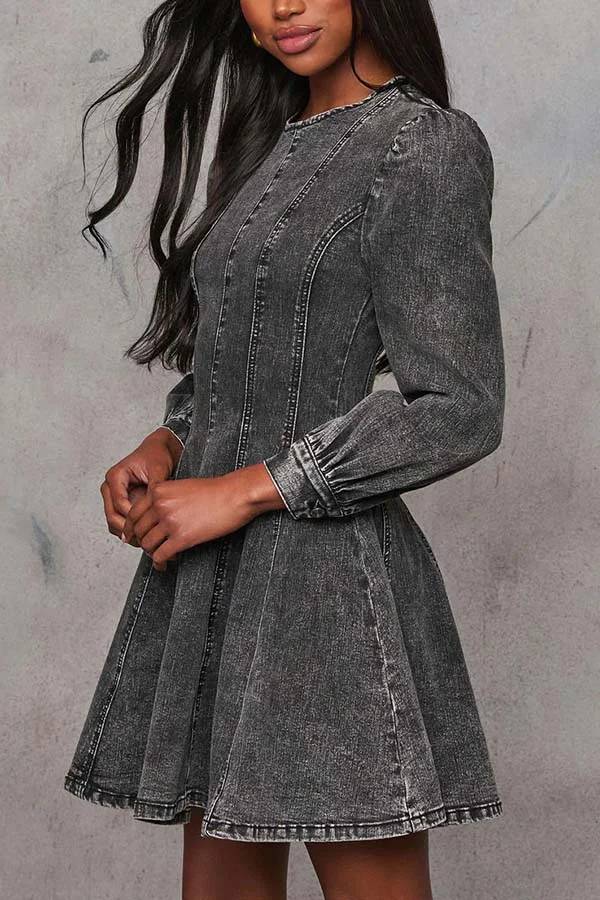 Skovae | Fade Into You Denim Prinsesse Linie Ryg lynlås Flare Stretch Mini Kjole