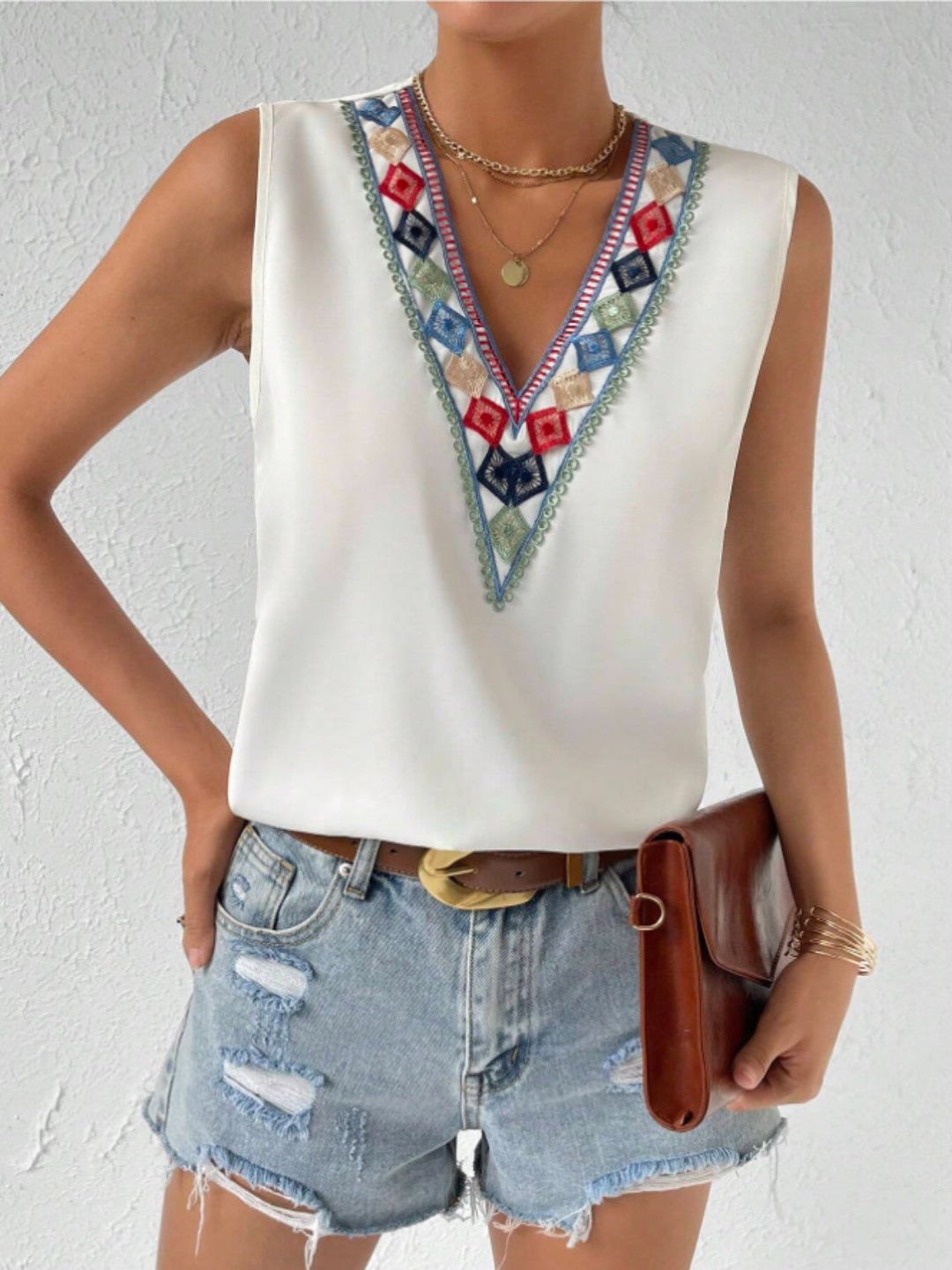 Stilla | Geometrisk V-hals tank