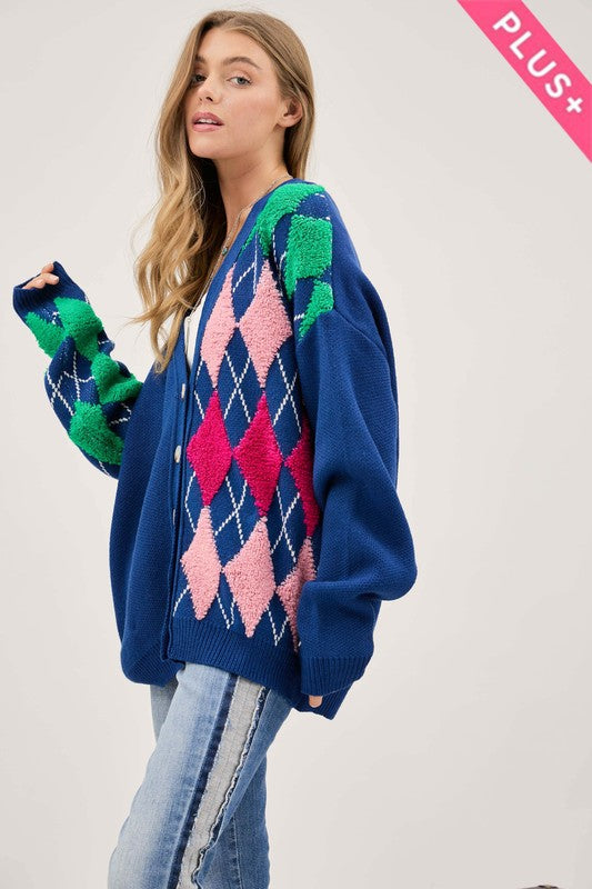 Stilla | V Hals Knap Front Cardigan