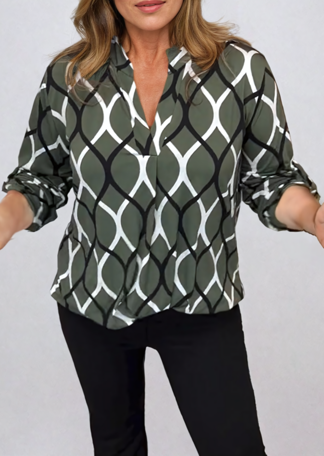Stilla | Feminine Bluse mit lockerer Passform