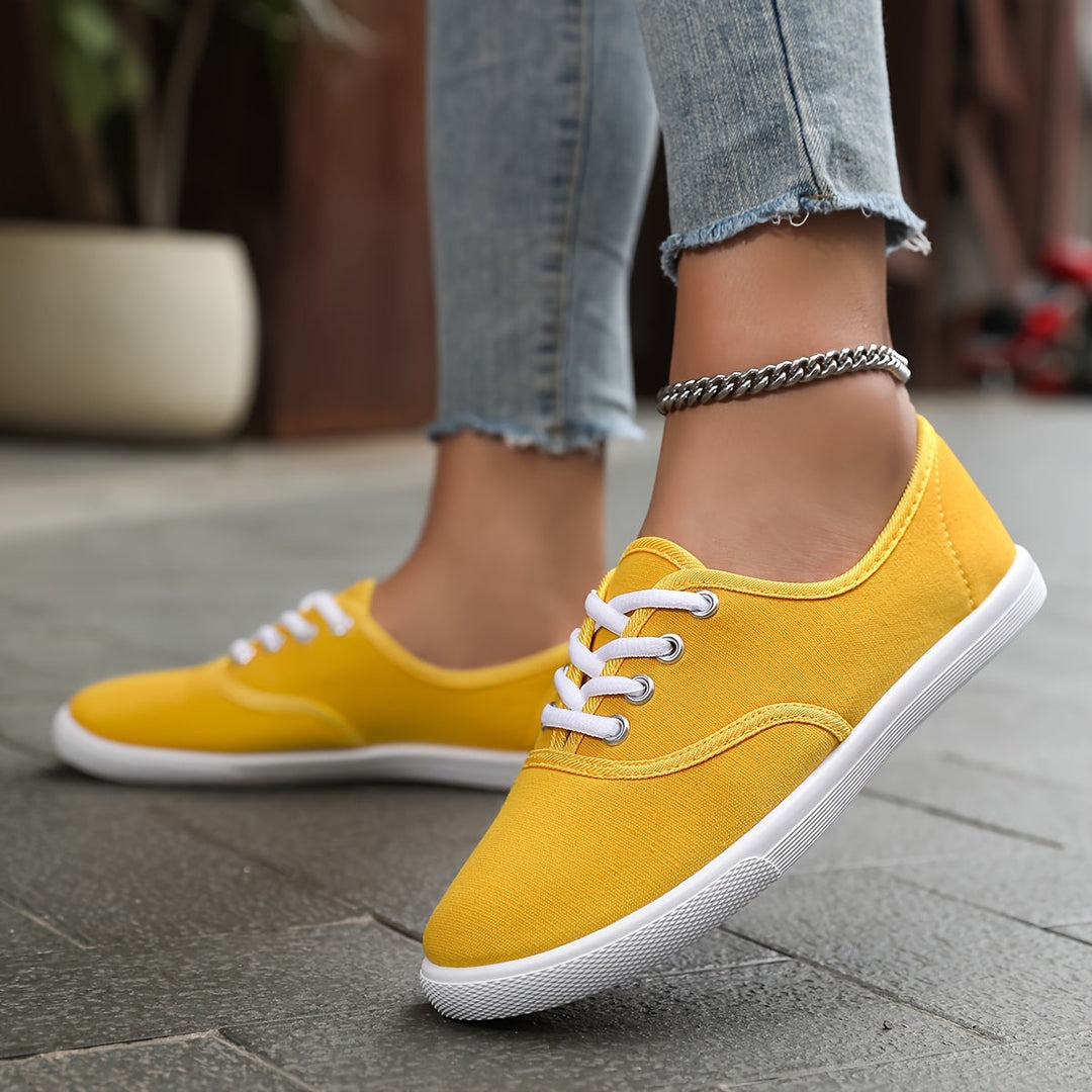 Skovae | Behagelige Lave Canvas Sneakers I Hvid