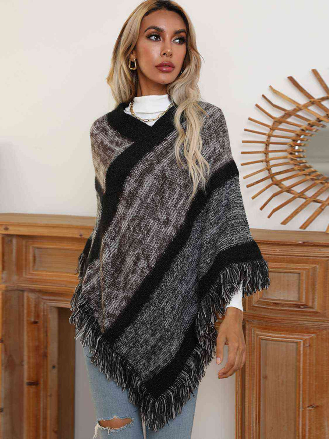 Stilla | Hals Poncho Med Fringer