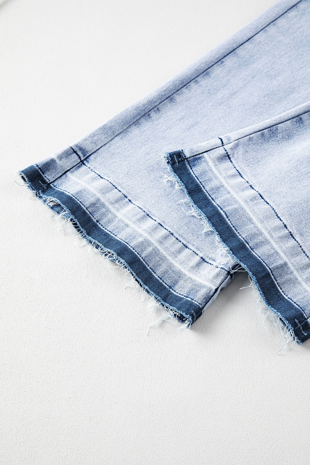 Stilla | Hem Straight Jeans med Lommer
