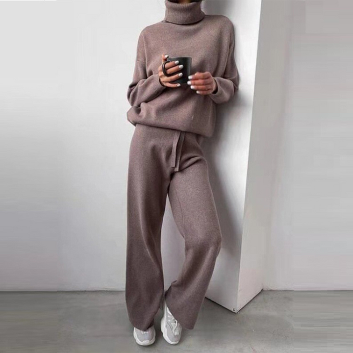 Stilla | Stilfuldt Ensemble Med Krammepullover